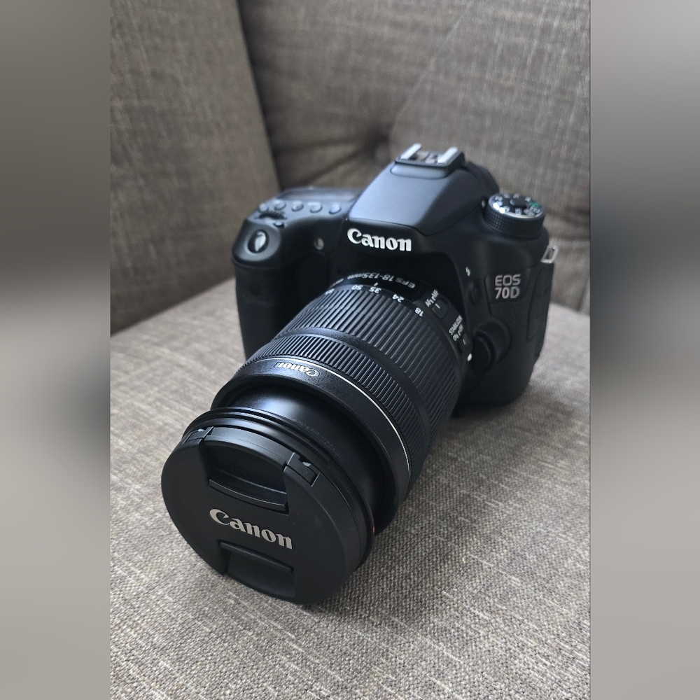 Canon EOS 70D Black DSLR Camera